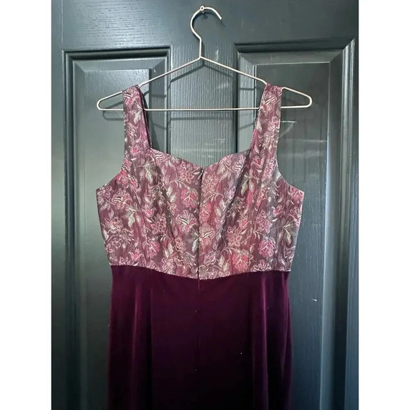 Vintage Patra Red Floral Stretch Velvet Dress with jacket Size 8 - Picture 10 of 13